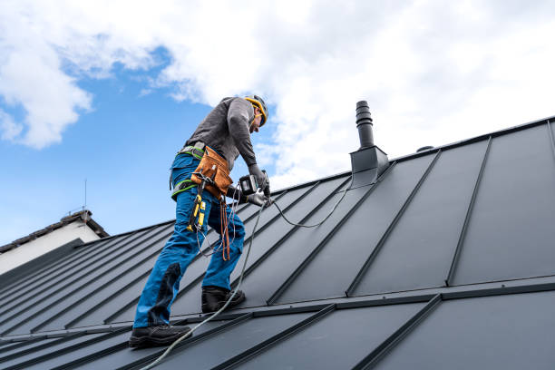 Best Wood Shake Roofing  in Hiawatha, KS